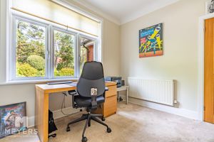 Photo 28- click for photo gallery